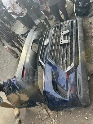 Complete Bumper Grand Highlander 2025