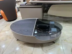 Exquisite Extendable Centre Table