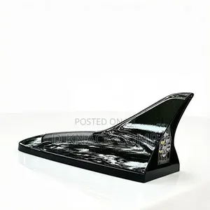 8 High-Brightness LED Strobe Lights, Solar-Powered Shark Fin
