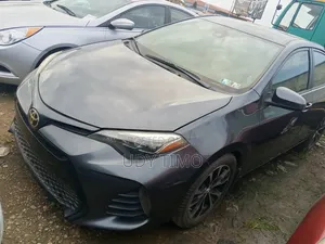Toyota Corolla 2018 Blue