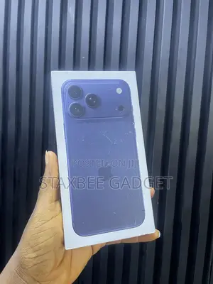 New Apple iPhone 17 Pro Max 256 GB Blue