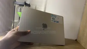 Laptop Apple MacBook Air 2025 M4 16GB Apple M4 SSD 512GB