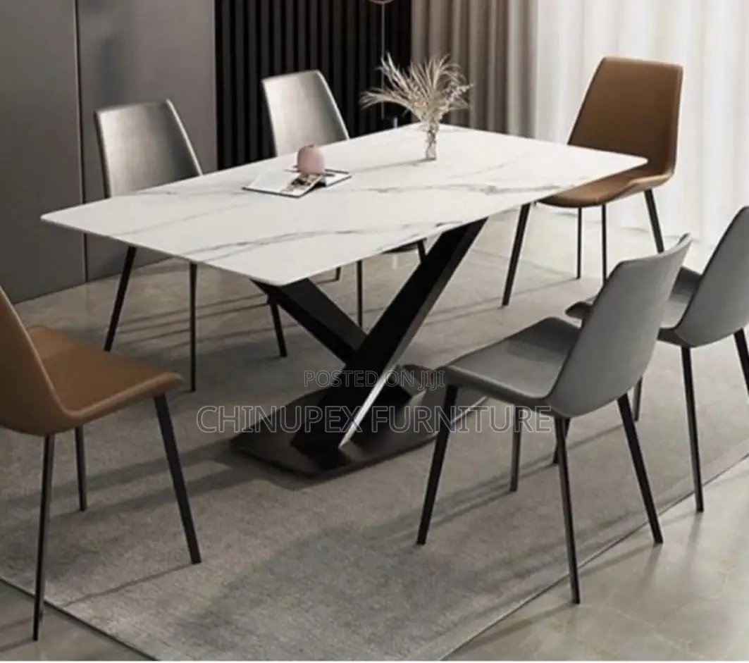 6 Seaters Dining Table