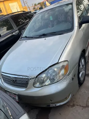 Toyota Corolla 2004 Silver