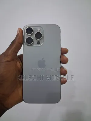 Apple iPhone 15 Pro Max 512 GB Gray