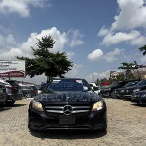 Mercedes-Benz C300 2015 Black