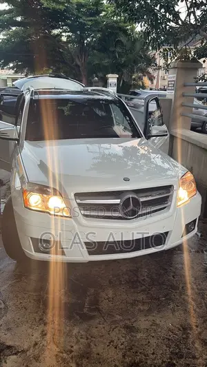 Mercedes-Benz GLK-Class 2011 White