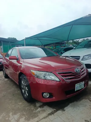 Toyota Camry 2011 Red