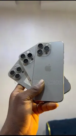 Apple iPhone 16 Pro Max 256 GB Silver