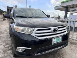 Toyota Highlander Limited 4x4 2009 Black