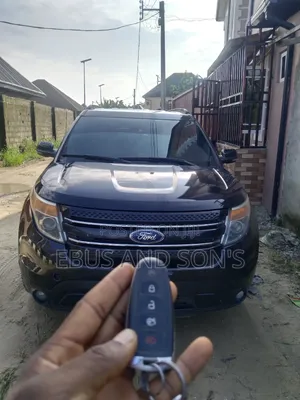 Ford Explorer 2013 Black