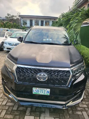 Toyota Land Cruiser Prado 2016 Black