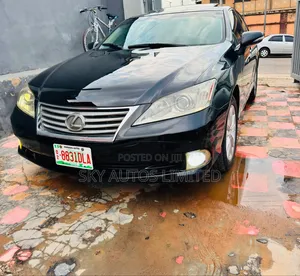 Lexus ES 350 2011 Black