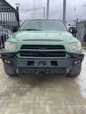 Toyota Tundra 2015 Green
