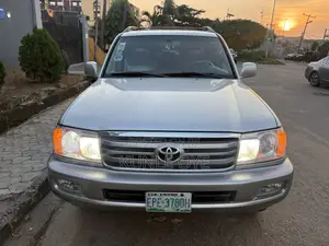 Toyota Land Cruiser 4.5 V8 VXR 2009 Silver