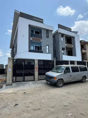 2bdrm Apartment in Gbagada Lagos for sale