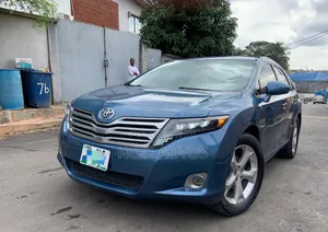 Toyota Venza V6 2010 Blue