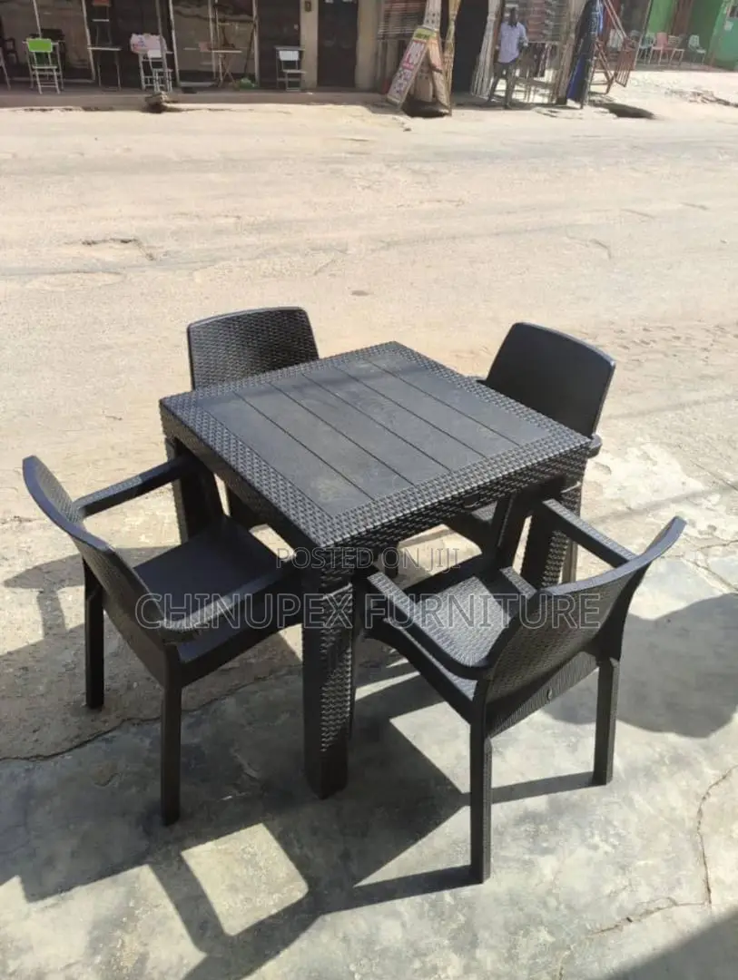 4 Seaters Strong Plastic Chairs and Table