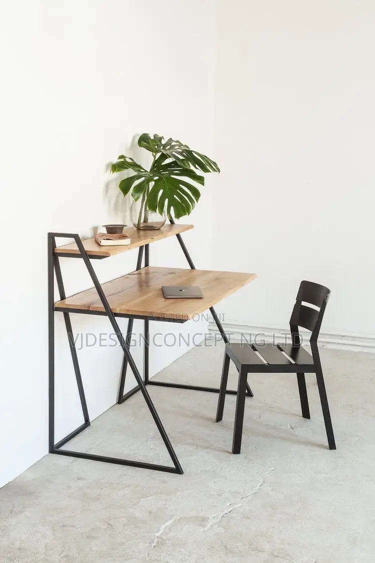 Reading Table