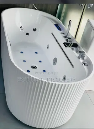 Acrylic Strip Jacuzzi