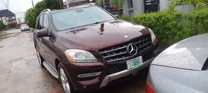 Mercedes-Benz M Class ML350 4MATIC 4dr SUV AWD (3.5L 6cyl 7A) 2014