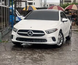 Mercedes-Benz A-Class A 220 4MATIC 2019 White