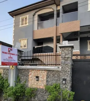 Premier Apartments N Suite