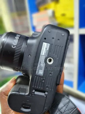 Canon EOS 90d