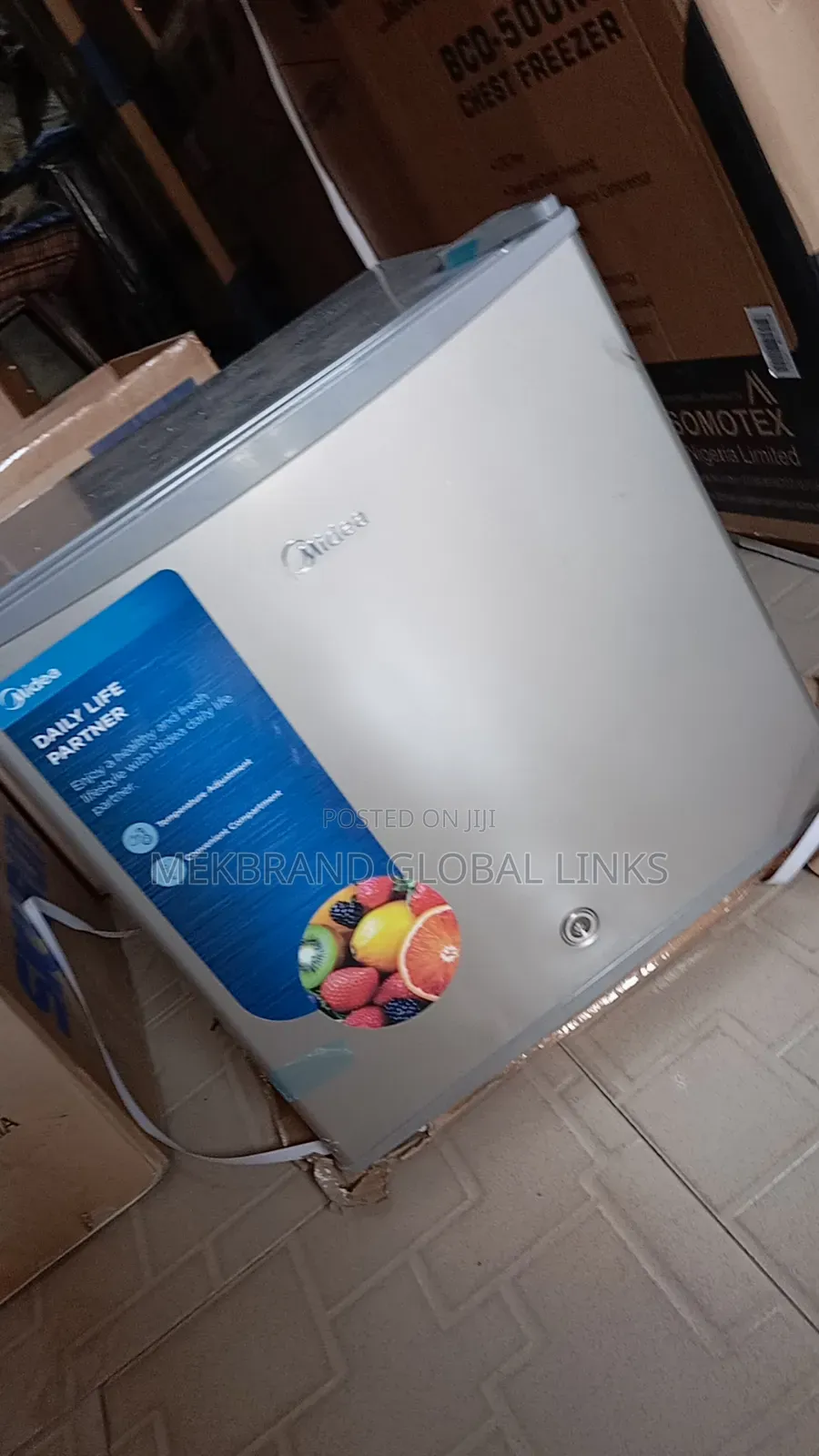 Midea Bedside Refrigerator