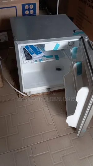 Midea Bedside Refrigerator
