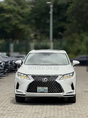 Lexus RX 350 FWD 2018 White