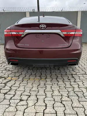 Toyota Avalon Limited 4dr Sedan (3.5L 6cyl 6A) 2014 Brown