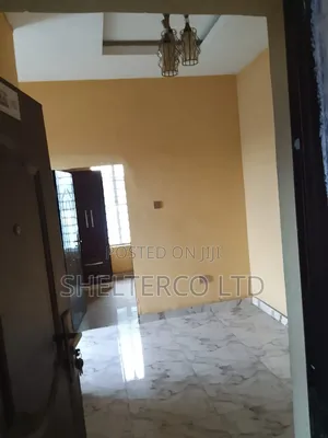 Mini Flat in Gated, Kilo for rent