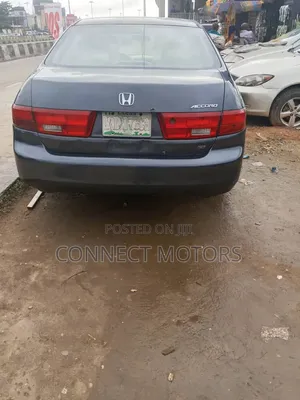 Honda Accord 2005 Gray