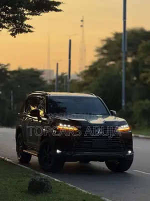 New Lexus LX 600 2025 Black