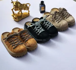 Men's Suede Clogs in Size 41-44