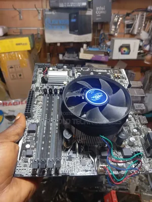 Desktop Computer HP 200 G4 16GB Intel Core i7 HDD 1T