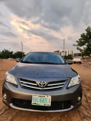 Toyota Corolla 2012 Gray