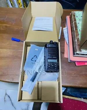 Motorola DP-2600 Transciever Walkie Talkie