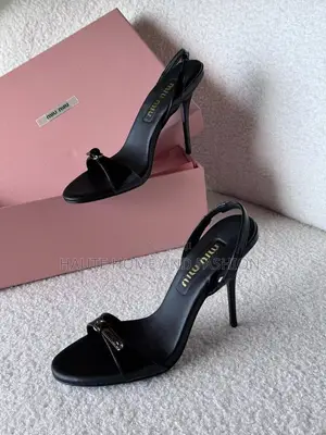 Ladies Heel Shoes. Miumiu With Box