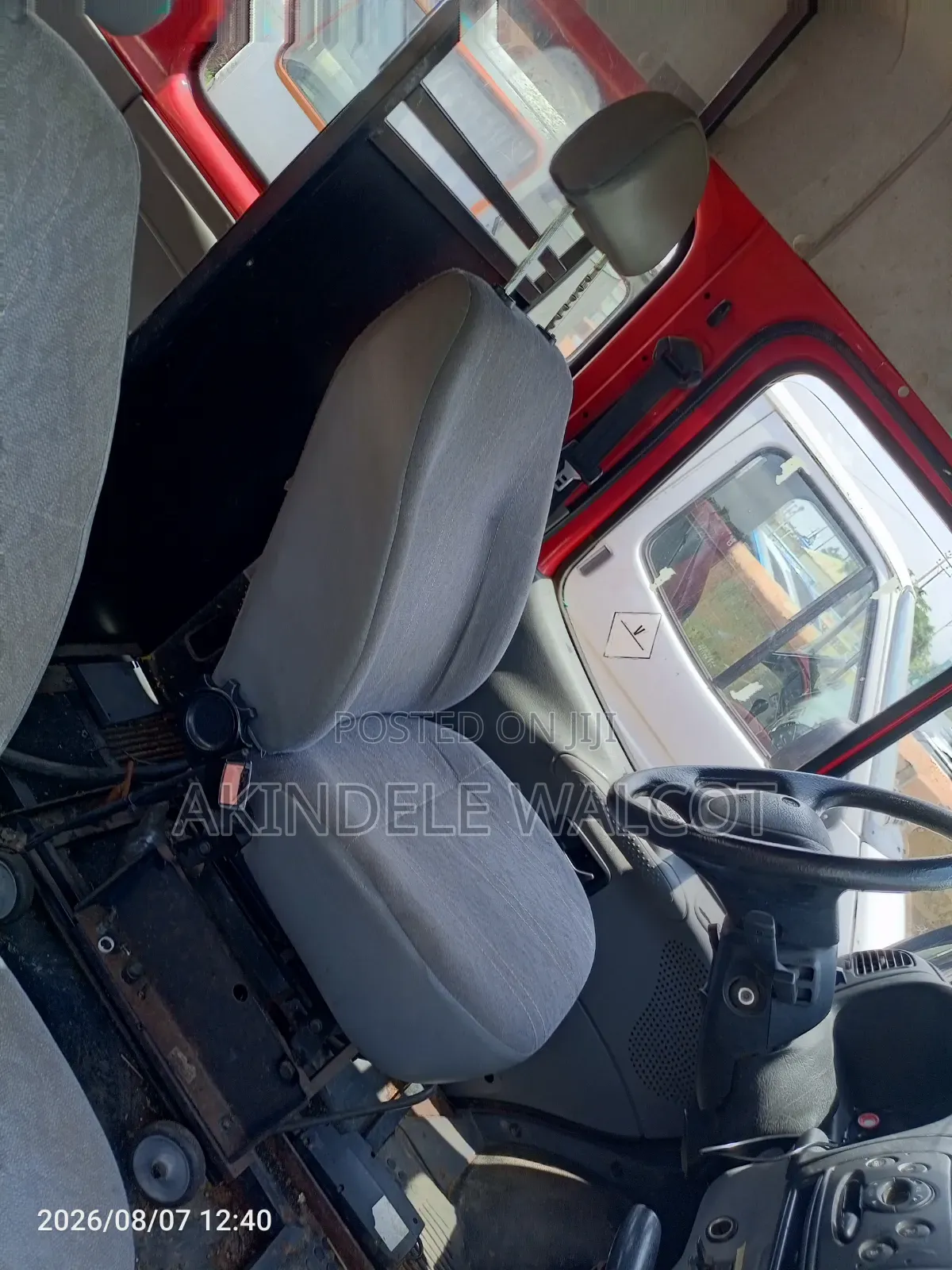 Ford Transit 2005 Red