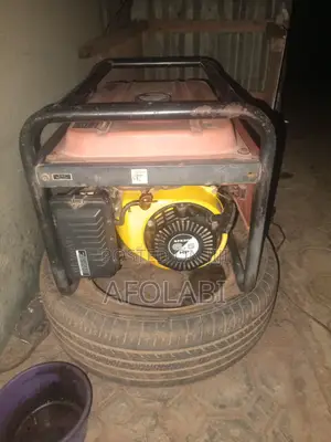 Elepaq 2.5kVA Petrol Generator