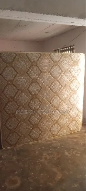 6 by 6 by 18 Inches Semi Orthopedic Mattress With 3 Years Warranty.