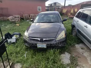 Honda Accord 2.0 Comfort Automatic 2005 Gray