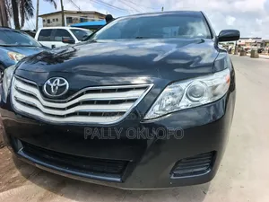Toyota Camry LE 4dr Sedan (2.5L 4cyl 6AM) 2010 Black