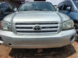 Toyota Highlander V6 FWD 2004 Silver
