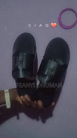 Half Men Shoe Size 42