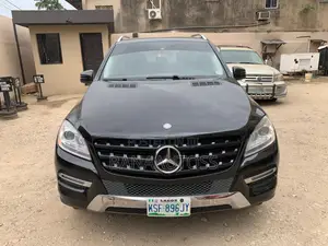 Mercedes-Benz M Class 2014 Black