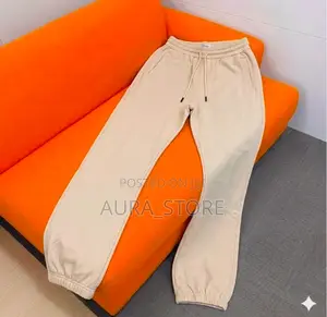 Beige Fleece Joggers / Sweatpants
