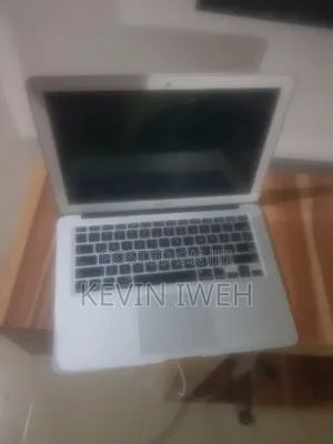Laptop Apple MacBook Air 2014 4GB Intel Core i5 SSHD (Hybrid) 128GB